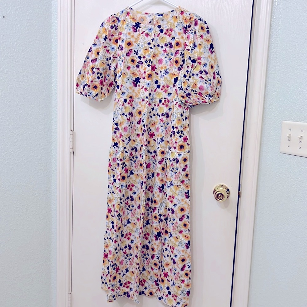 Old Navy small floral maxi dress sunflower print puff sleeve